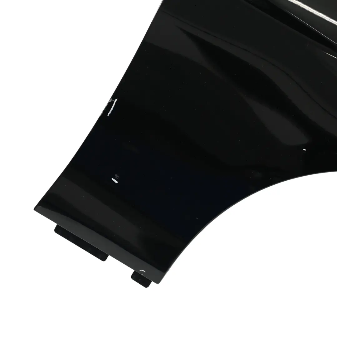 Pannello Laterale Parafango Anteriore Destro Schwarz 2 Nero - 668 per BMW F20 F22 con numero di parte 7284646-SCH3 BMW F20 F22 Pannello Laterale Parafango Anteriore Destro Schwarz 2 Nero - 668 - SKU 7284646-SCH3 - Numero di parte 7284646-SCH3
