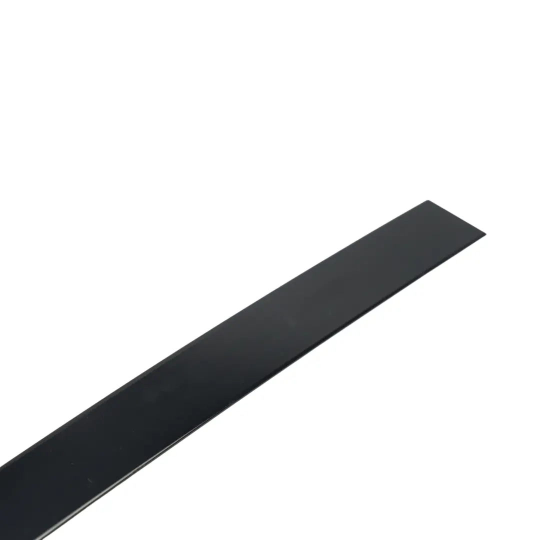 Finisher Door Window Frame Strip Rear Right O/S Black to BMW X5 F15 with Part number 7289670 BMW X5 F15 Finisher Door Window Frame Strip Rear Right O/S Black - SKU 7289670 - Part number 7289670