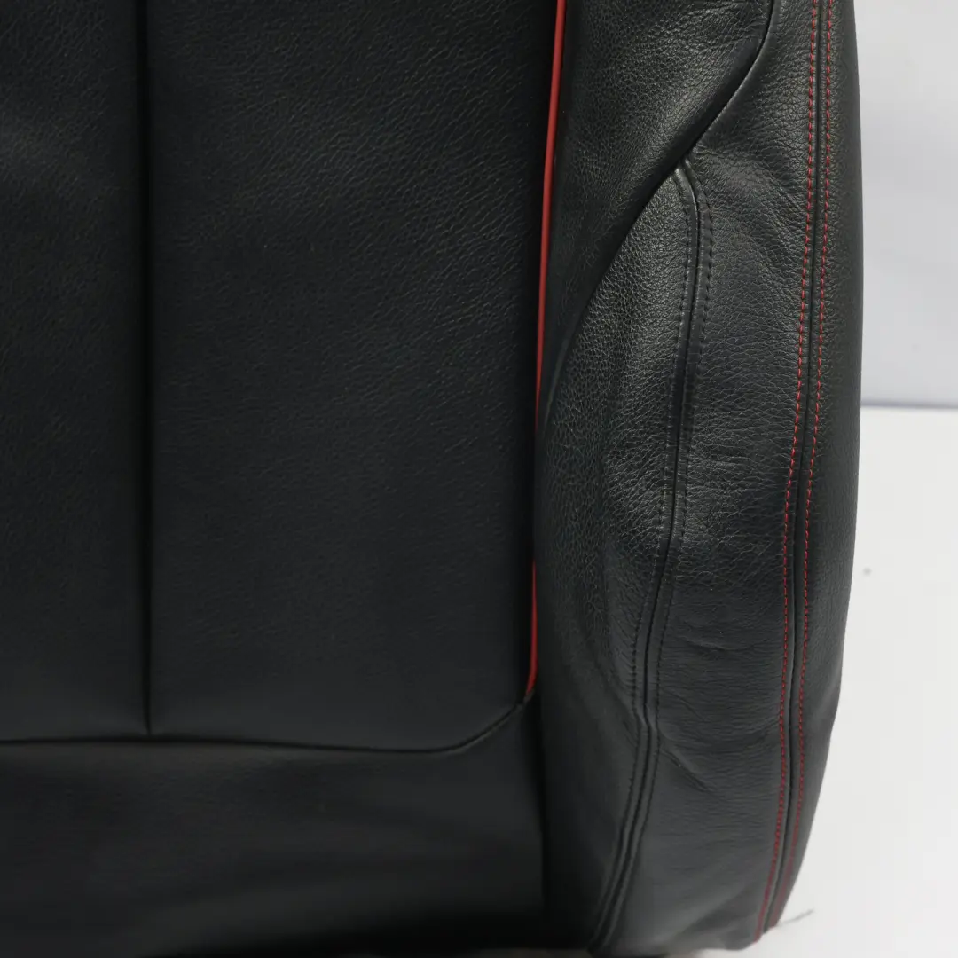 Sitzlehne Abdeckung Leder Dakota Schwarz Vorne Links für BMW F20 F30 F31 F34 F36 mit Teilenummer 7295143 BMW F20 F30 F31 F34 F36 Sitzlehne Abdeckung Leder Dakota Schwarz Vorne Links - SKU 7295143 - Teilenummer 7295143