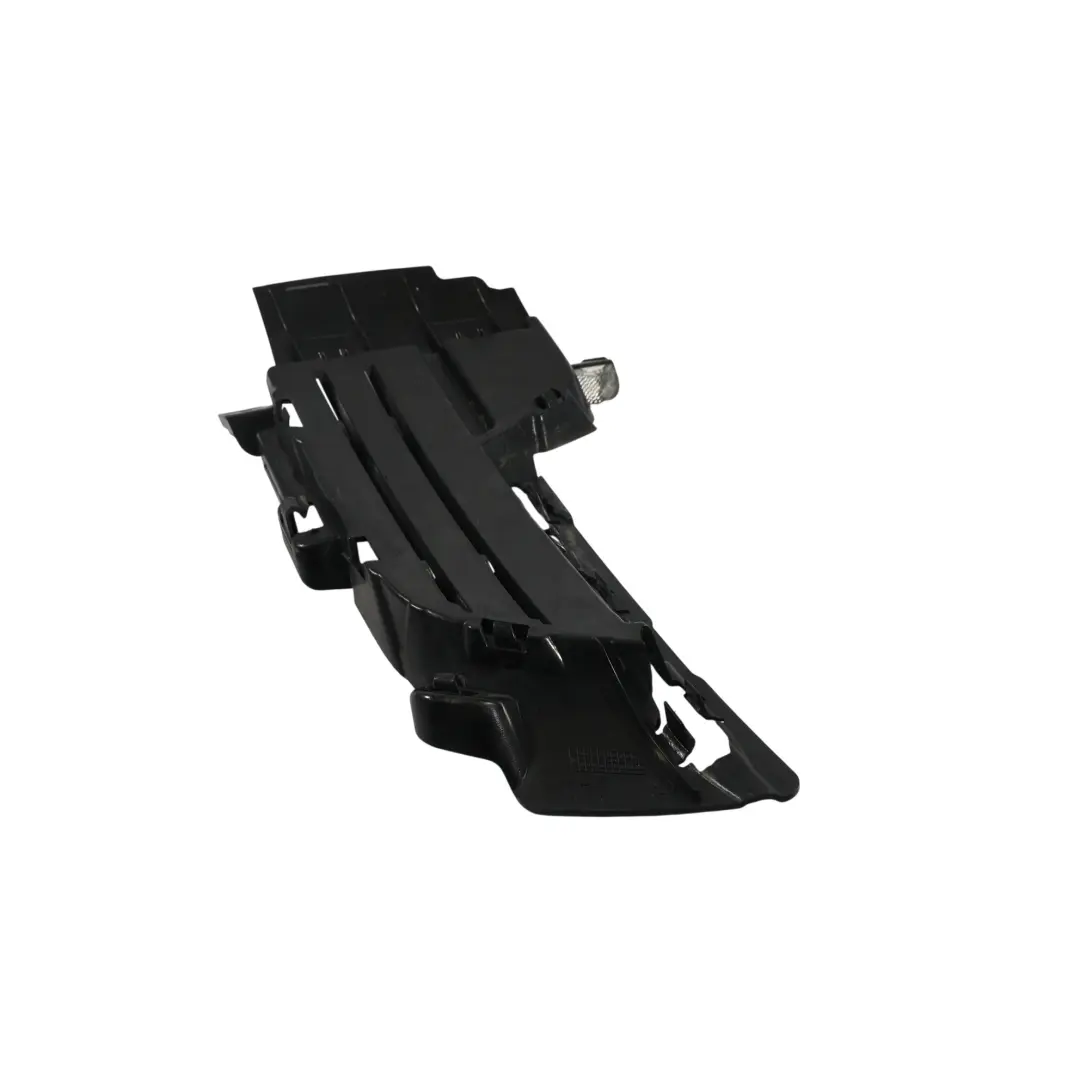 Kratka Wentylacyjna Zderzaka Przód Przednia Lewa do BMW X5 F15 o numerze 7307993 BMW X5 F15 Kratka Wentylacyjna Zderzaka Przód Przednia Lewa - SKU 7307993 - Numer Części 7307993