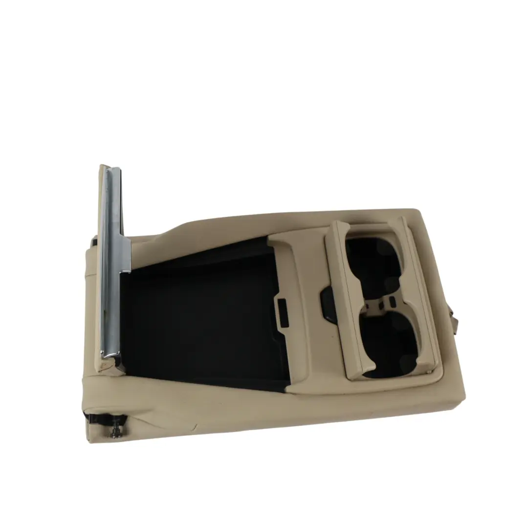 Bracciolo Centrale Posteriore In Pelle Beige per BMW 3 F34 GT con numero di parte 7308634 BMW 3 F34 GT Bracciolo Centrale Posteriore In Pelle Beige - SKU 7308634 - Numero di parte 7308634