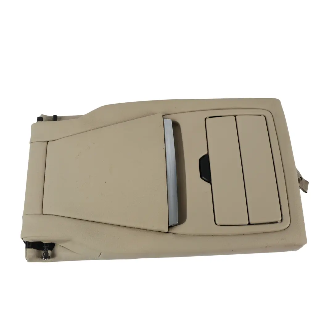 Bracciolo Centrale Posteriore In Pelle Beige per BMW 3 F34 GT con numero di parte 7308634 BMW 3 F34 GT Bracciolo Centrale Posteriore In Pelle Beige - SKU 7308634 - Numero di parte 7308634