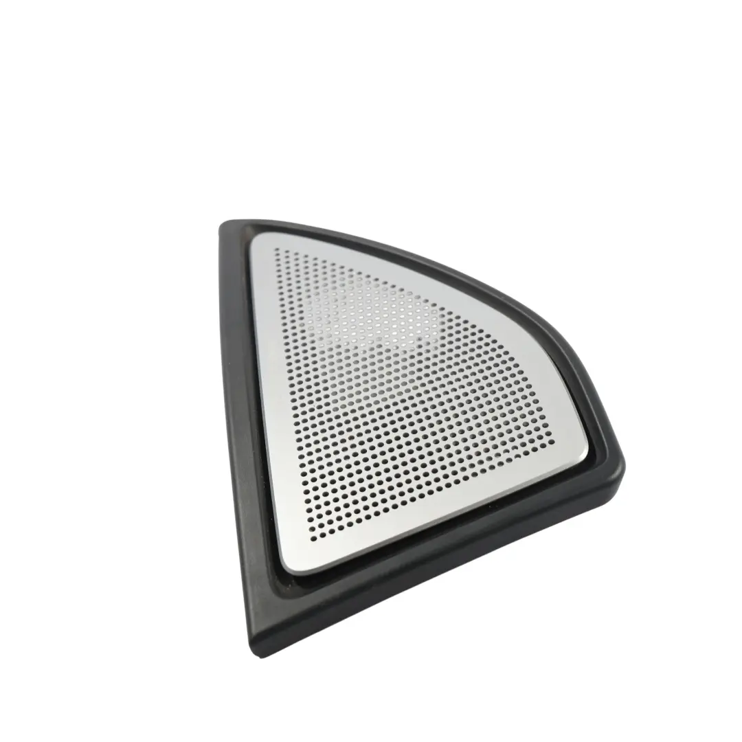 Osłona Głośnika Drzwi Tylnych Bang&Olufsen Lewa do BMW F10 o numerze 7318795 BMW F10 Osłona Głośnika Drzwi Tylnych Bang&Olufsen Lewa - SKU 7318795 - Numer Części 7318795