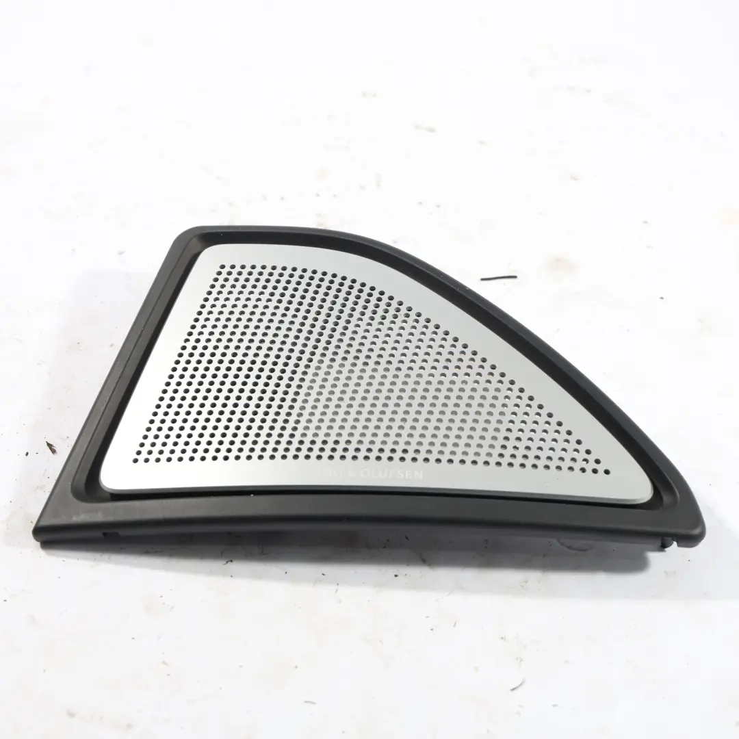 BMW F10 Puerta Trasera Altavoz Tapa Bang&Olufsen Derecha Negro Plata 7318795 - SKU 7318796 - Número de pieza 7318820
