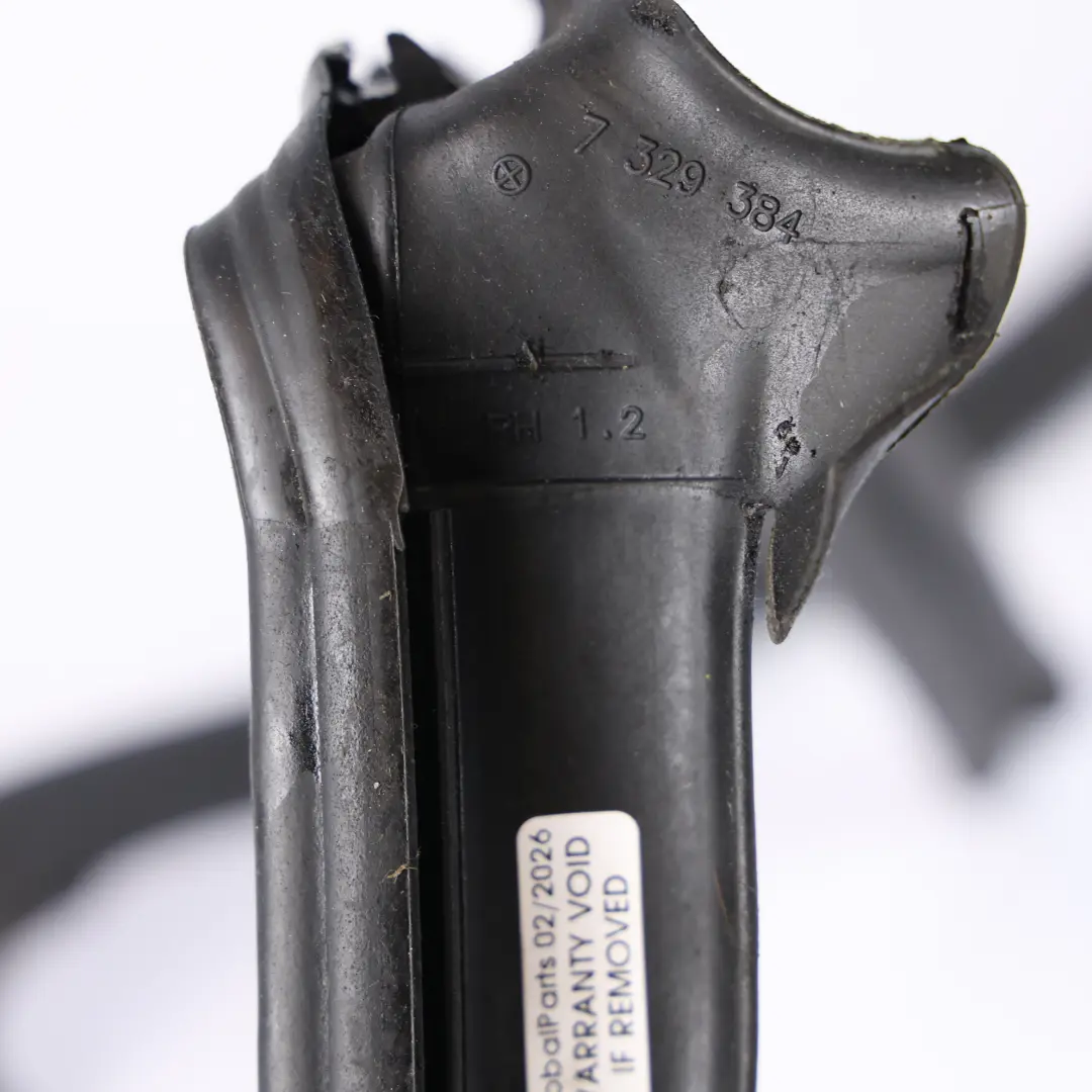 Motore Cofano Cappuccio Guarnizione Gomma Anteriore per BMW X1 F48 con numero di parte 7329384 BMW X1 F48 Motore Cofano Cappuccio Guarnizione Gomma Anteriore - SKU 7329384 - Numero di parte 7329384