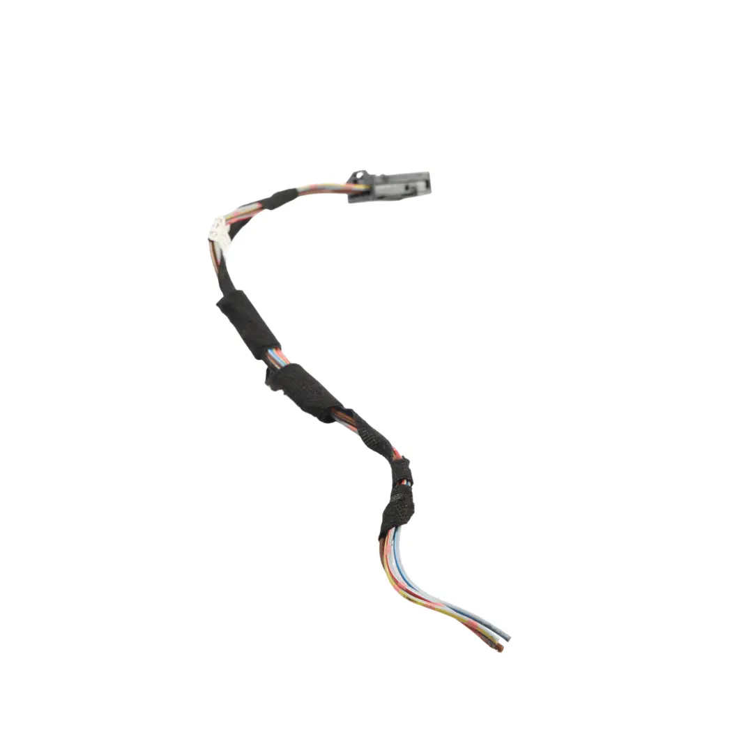 BMW F46 Gran Tourer Connecteur Faisceau Câblage Feu Arrière Droit 6984746 - SKU 7329790-1 - Numéro de pièce 7329790