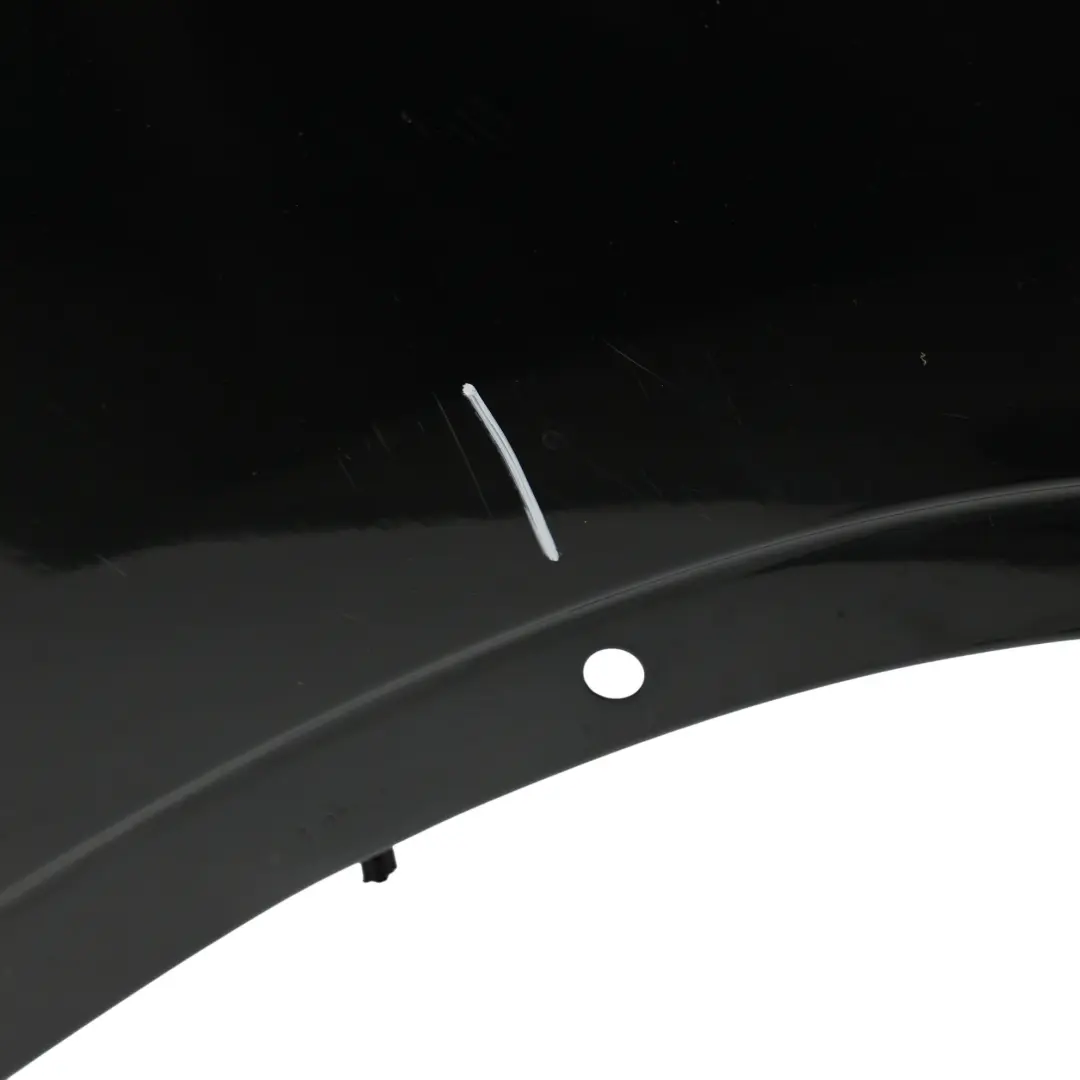 Aile Latérale Avant Droite Black Sapphire Metallic - 475 pour BMW X1 E84 à propos du numéro de pièce 7332424 BMW X1 E84 Aile Latérale Avant Droite Black Sapphire Metallic - 475 - SKU 7332424-BS2 - Numéro de pièce 7332424