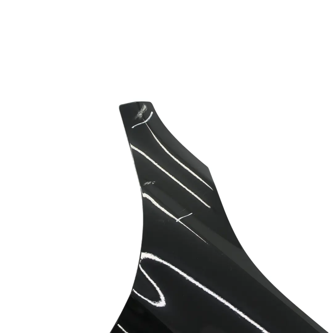 Błotnik Prawy Przedni Black Sapphire Czarny Metalik - 475 do BMW X1 E84 o numerze 7332424 BMW X1 E84 Błotnik Prawy Przedni Black Sapphire Czarny Metalik - 475 - SKU 7332424-BS2 - Numer Części 7332424