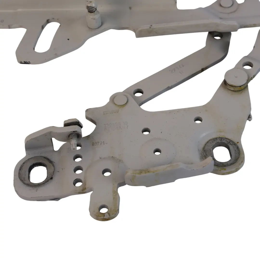 Cerniera Cofano Anteriore Destra Alpinweiss 3 - 300 per BMW F20 F21 F31 con numero di parte 7336700 BMW F20 F21 F31 Cerniera Cofano Anteriore Destra Alpinweiss 3 - 300 - SKU 7336700-AW - Numero di parte 7336700