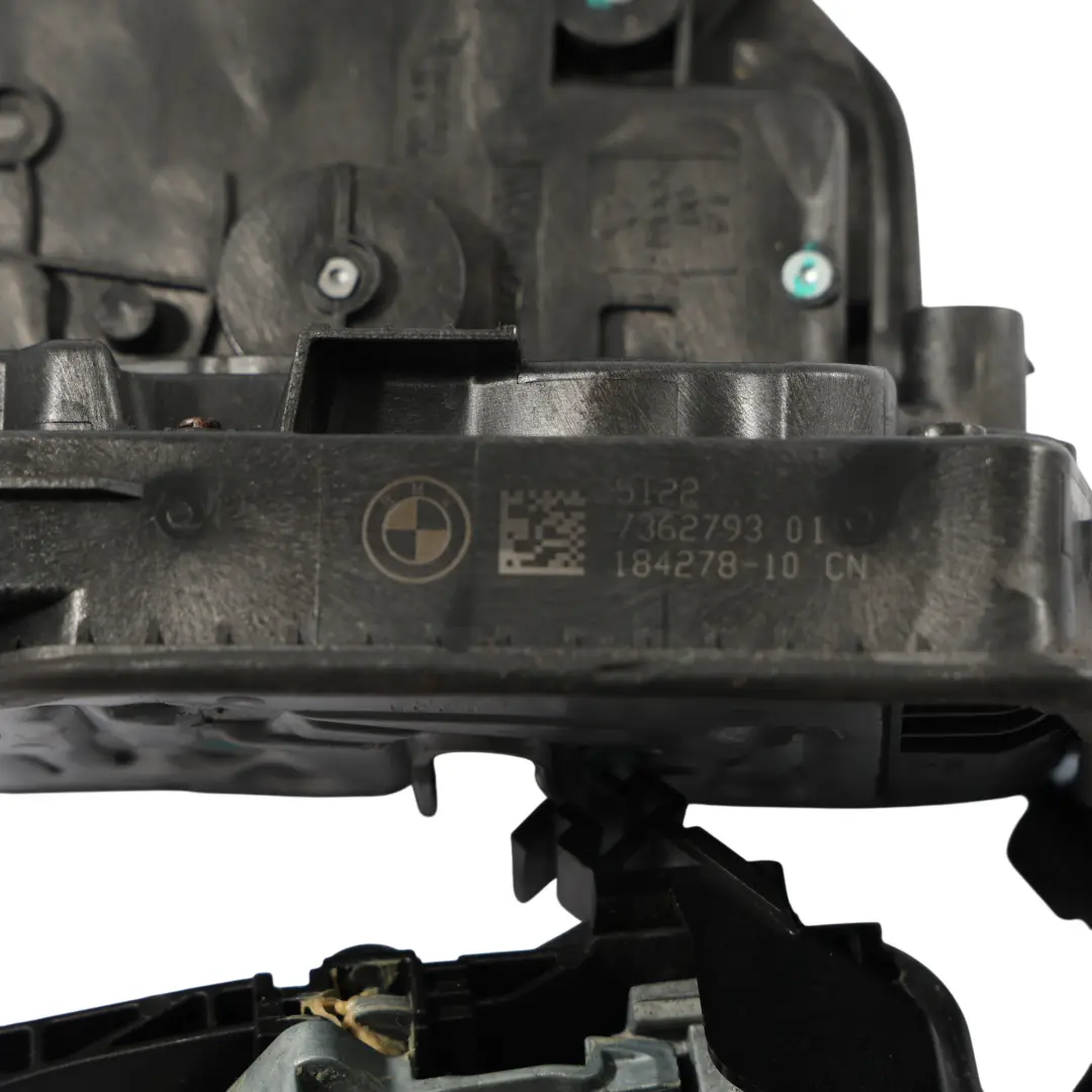 Linka Siłownik Uchwyt Zamek Drzwi Tylny Lewy 7381873 do BMW X5 F15 o numerze 7362793 BMW X5 F15 Linka Siłownik Uchwyt Zamek Drzwi Tylny Lewy 7381873 - SKU 7362793 - Numer Części 7362793