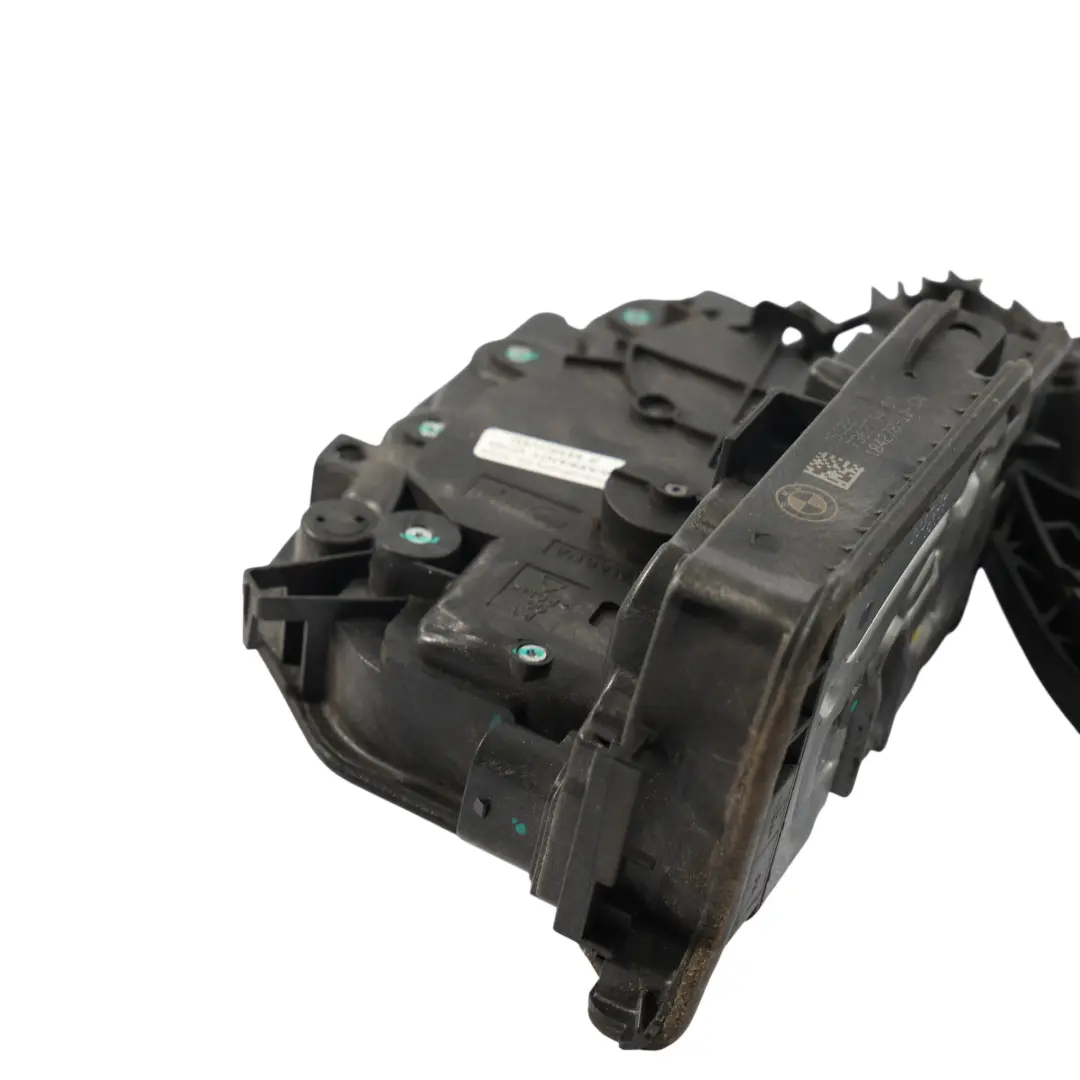 Cerradura Puerta Actuador Portador Trasero Derecho 7401210 para BMW X5 F15 con número de pieza 7362794 BMW X5 F15 Cerradura Puerta Actuador Portador Trasero Derecho 7401210 - SKU 7362794 - Número de pieza 7362794