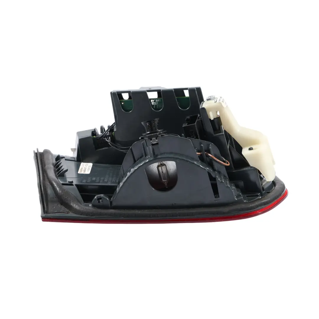BMW 3 er F30 F31 LCI Heckleuchte Heckklappe Rechts Hinten - SKU 7369120-1 - Teilenummer 7369120