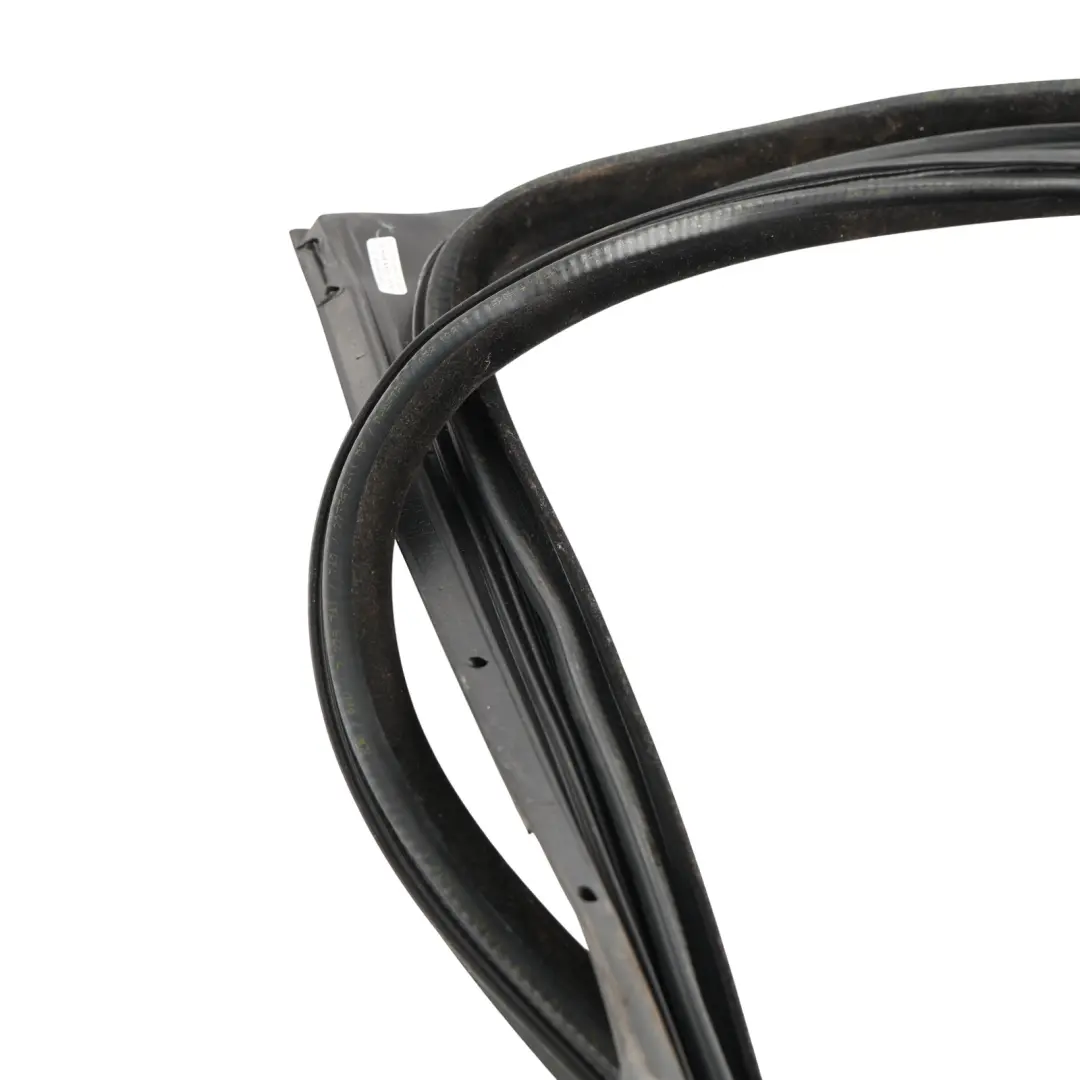 Door Seal Surround Gasket Rubber Sealing Left N/S to BMW F32 F33 M4 F82 with Part number 7369303 BMW F32 F33 M4 F82 Door Seal Surround Gasket Rubber Sealing Left N/S - SKU 7369303 - Part number 7369303