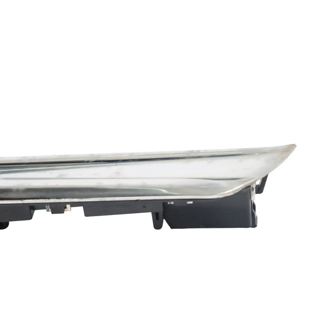 Griglia Parafango Anteriore Sinistro per BMW F06 F12 F13 LCI con numero di parte 7370395 BMW F06 F12 F13 LCI Griglia Parafango Anteriore Sinistro - SKU 7370395 - Numero di parte 7370395