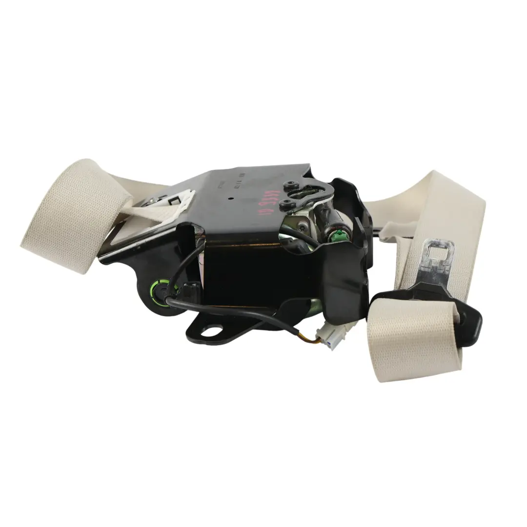 Cintura Sicurezza REMA Avorio Anteriore Destra per BMW F06 F12 LCI F13 con numero di parte 7374498 BMW F06 F12 LCI F13 Cintura Sicurezza REMA Avorio Anteriore Destra - SKU 7374498 - Numero di parte 7374498