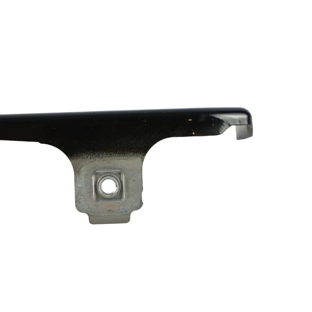 Soporte Guardabarros Delantero Izquierdo Negro Medianoche A94 para Mini F55 con número de pieza 7374527 Mini F55 Soporte Guardabarros Delantero Izquierdo Negro Medianoche A94 - SKU 7374527-MNB - Número de pieza 7374527