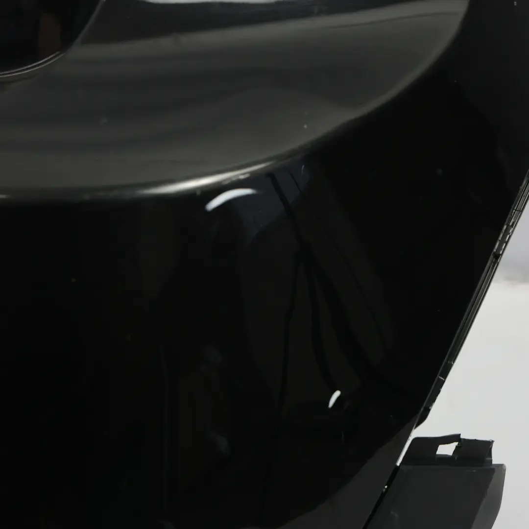 Embellecedor parachoques trasero Midnight Black Metallic A94 para Mini Cooper F56 F57 con número de pieza 7380035 Mini Cooper F56 F57 Embellecedor parachoques trasero Midnight Black Metallic A94 - SKU 7380009-MNB - Número de pieza 7380035