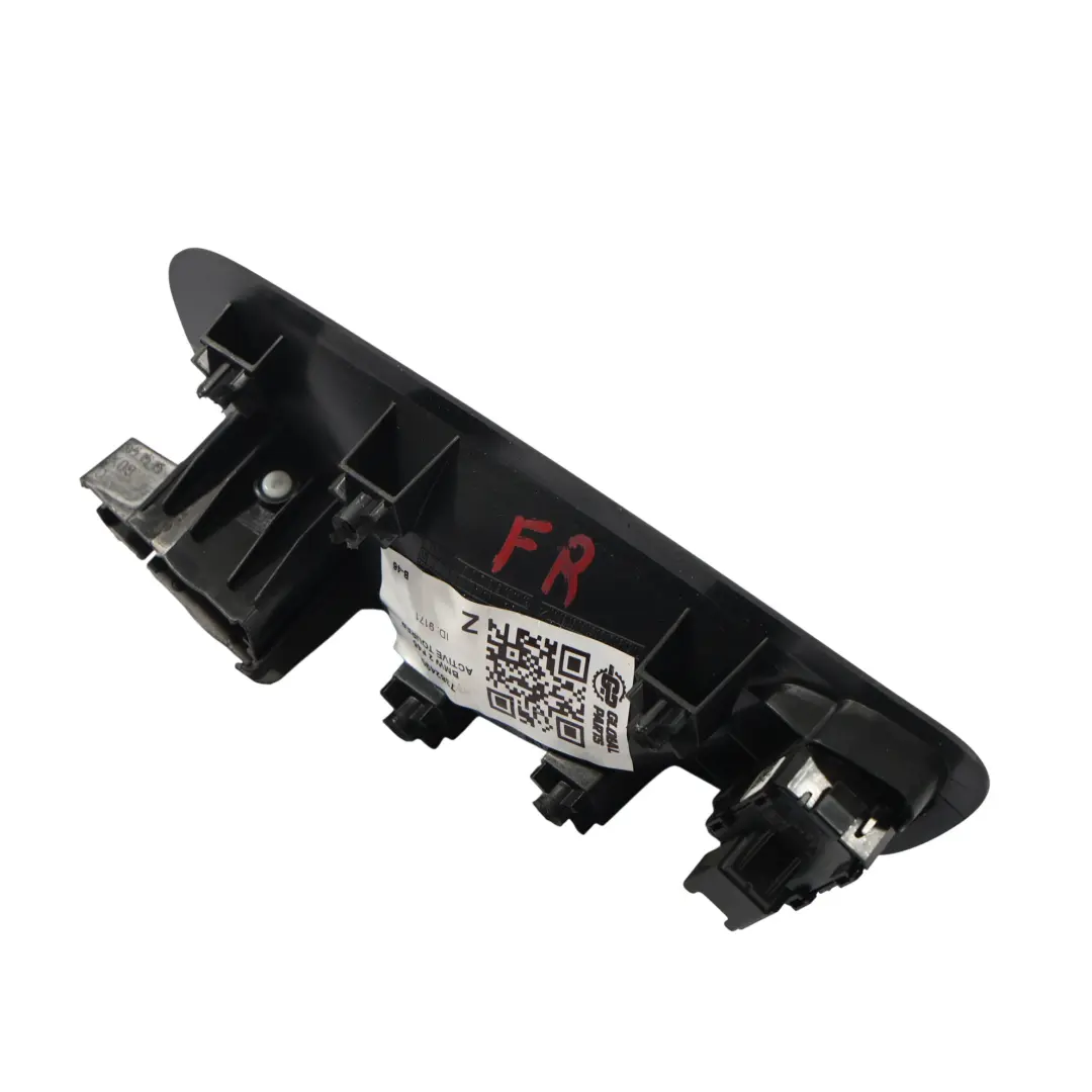 Maniglia Interna Porta Anteriore Destra per BMW F45 F45 LCI F46 F46 LCI con numero di parte 7382490 BMW F45 F45 LCI F46 F46 LCI Maniglia Interna Porta Anteriore Destra - SKU 7382490 - Numero di parte 7382490