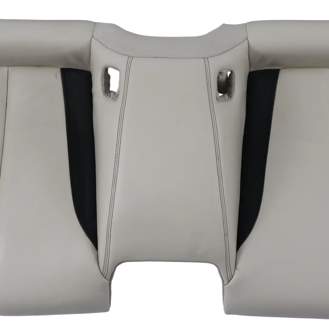 Housse Siège Arrière Cuir Blanc Cassé Noir pour BMW F12 LCI à propos du numéro de pièce 7388532 BMW F12 LCI Housse Siège Arrière Cuir Blanc Cassé Noir - SKU 7388532 - Numéro de pièce 7388532