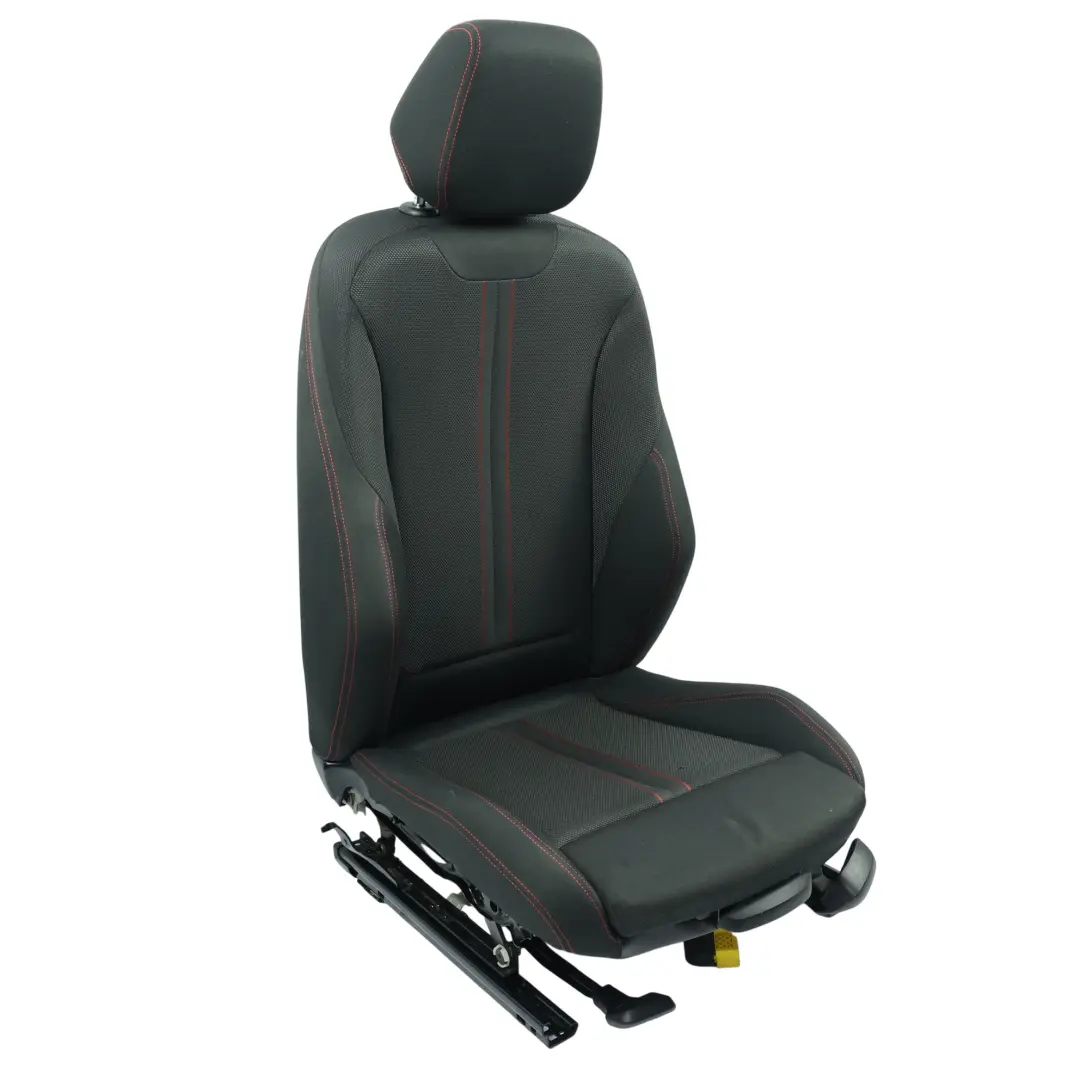 Asiento Deportivo Delantero Izquierdo Tela Antracita Acento Rojo para BMW F20 LCI con número de pieza 7392459 BMW F20 LCI Asiento Deportivo Delantero Izquierdo Tela Antracita Acento Rojo - SKU 7392459 - Número de pieza 7392459
