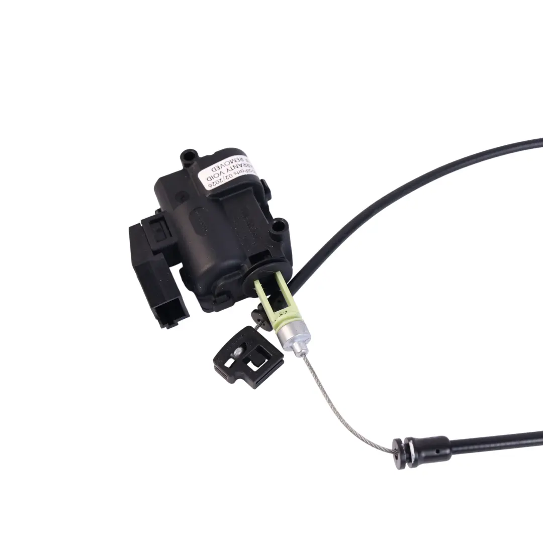 Unidad Desbloqueo Remoto Respaldo Trasero Derecho 82808077 para BMW F45 F46 X1 F48 con número de pieza 7432607 BMW F45 F46 X1 F48 Unidad Desbloqueo Remoto Respaldo Trasero Derecho 82808077 - SKU 7432607 - Número de pieza 7432607