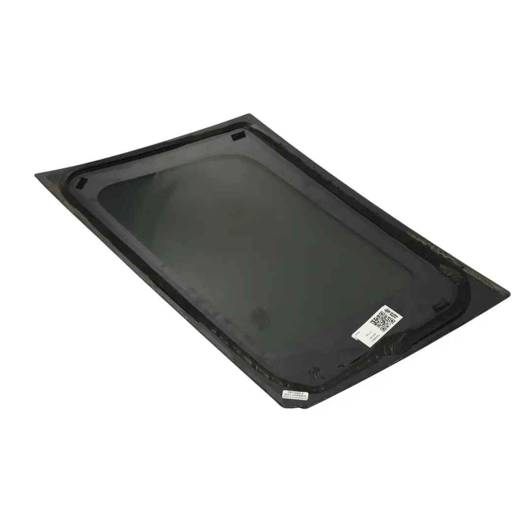 Vitre Latérale Quart Arrière Gauche AS3 Teintée pour Mini Countryman F60 à propos du numéro de pièce 7433095 Mini Countryman F60 Vitre Latérale Quart Arrière Gauche AS3 Teintée - SKU 7433095-1 - Numéro de pièce 7433095