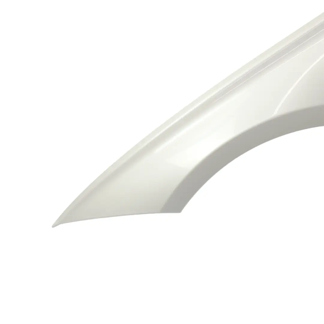 Pannello Laterale Parafango Anteriore Sinistro Mineral White - A96 per BMW F30 F31 con numero di parte 7438439 BMW F30 F31 Pannello Laterale Parafango Anteriore Sinistro Mineral White - A96 - SKU 7438439-MW - Numero di parte 7438439