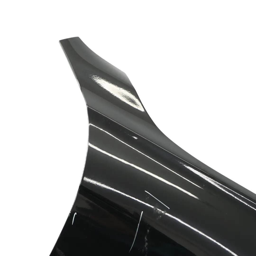 parafango laterale F31 anteriore destro grigio minerale metallizzato B39 per BMW F30 con numero di parte 7438440 BMW F30 parafango laterale F31 anteriore destro grigio minerale metallizzato B39 - SKU 7438440-BS - Numero di parte 7438440