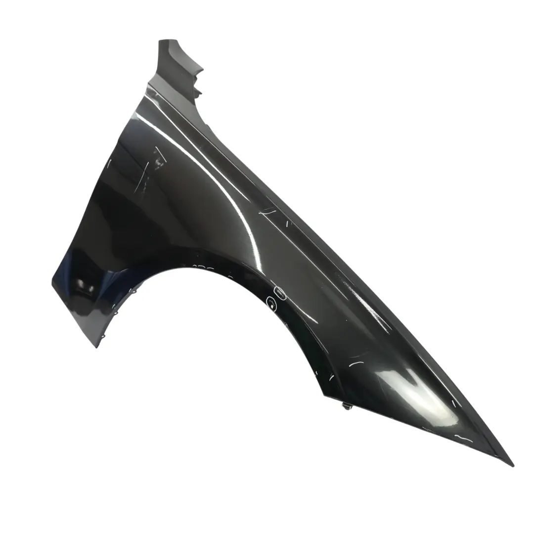 parafango laterale F31 anteriore destro grigio minerale metallizzato B39 per BMW F30 con numero di parte 7438440 BMW F30 parafango laterale F31 anteriore destro grigio minerale metallizzato B39 - SKU 7438440-BS - Numero di parte 7438440