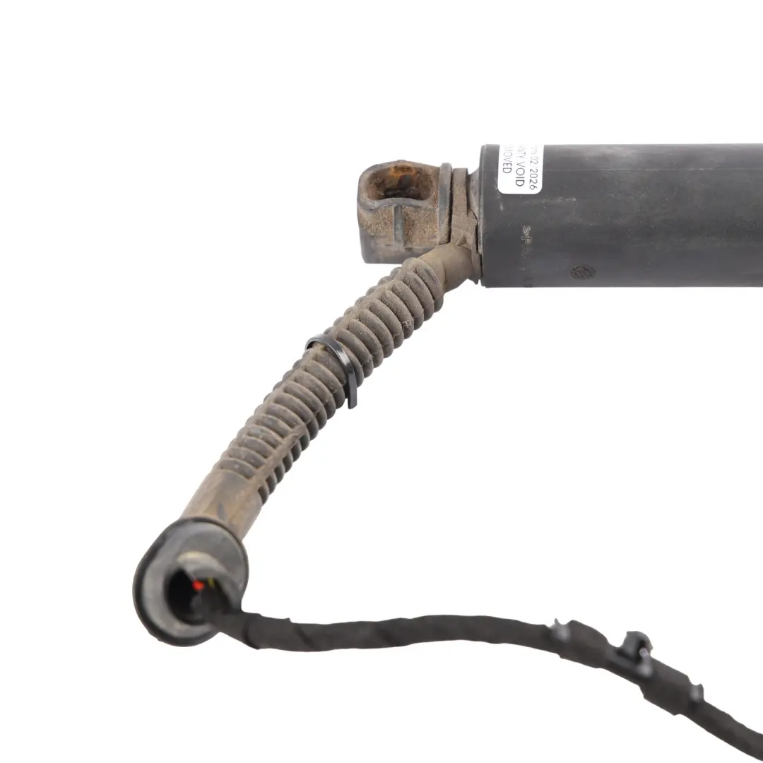 Vérin Hayon Arrière Droit Coffre 7432374 pour BMW F31 LCI à propos du numéro de pièce 7462540 BMW F31 LCI Vérin Hayon Arrière Droit Coffre 7432374 - SKU 7462540 - Numéro de pièce 7462540