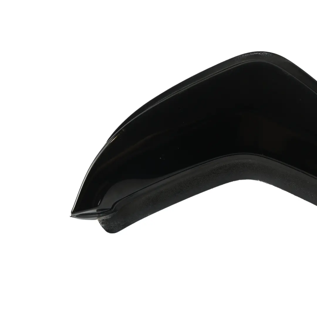 Osłona Słupka C Czarna Tylna Prawa do BMW G20 G80 o numerze 7465158 BMW G20 G80 Osłona Słupka C Czarna Tylna Prawa - SKU 7465158-1 - Numer Części 7465158