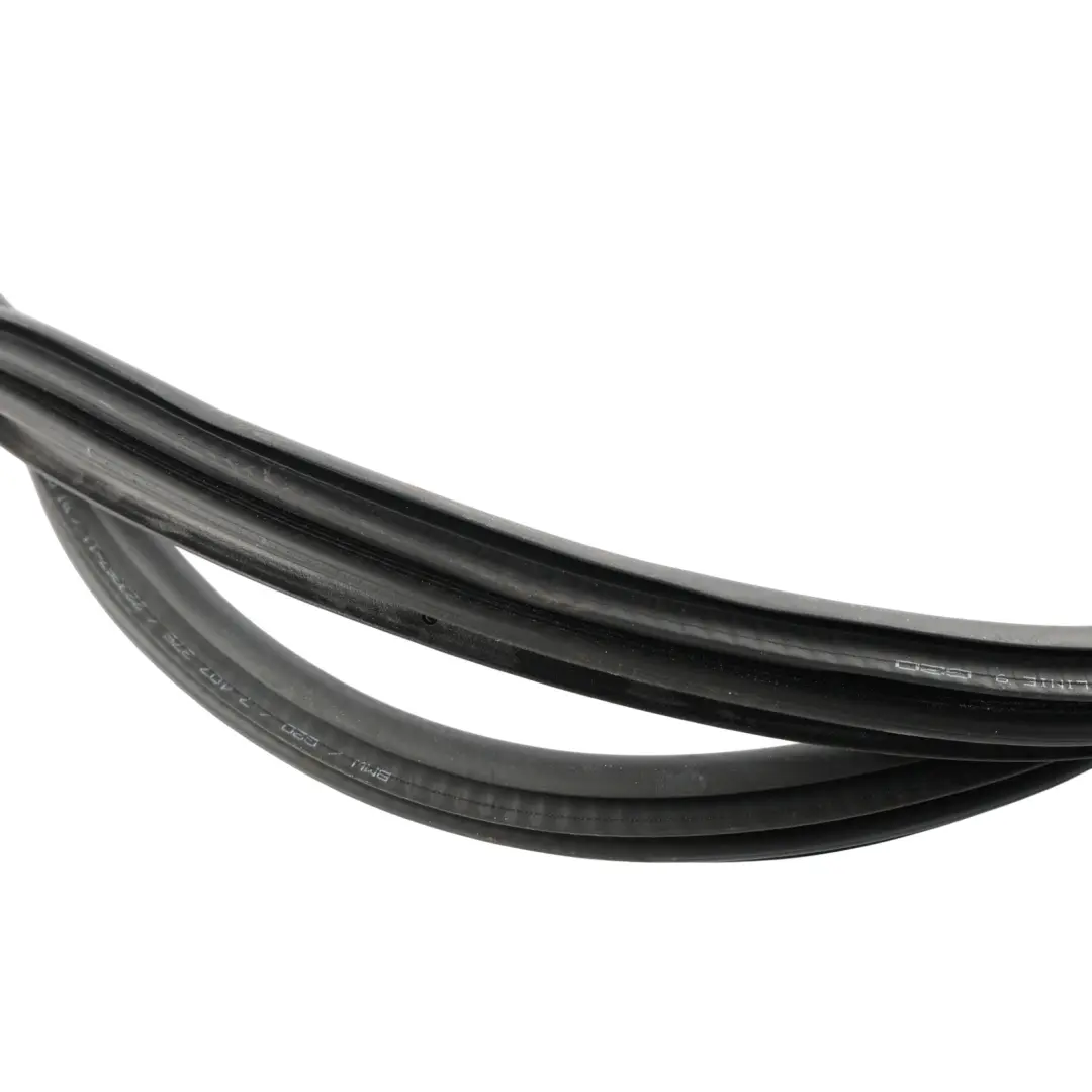 Guarnizione Bordo Porta Anteriore Sinistra Destra per BMW G20 G80 M3 Berlina con numero di parte 7497913 BMW G20 G80 M3 Berlina Guarnizione Bordo Porta Anteriore Sinistra Destra - SKU 7497913 - Numero di parte 7497913