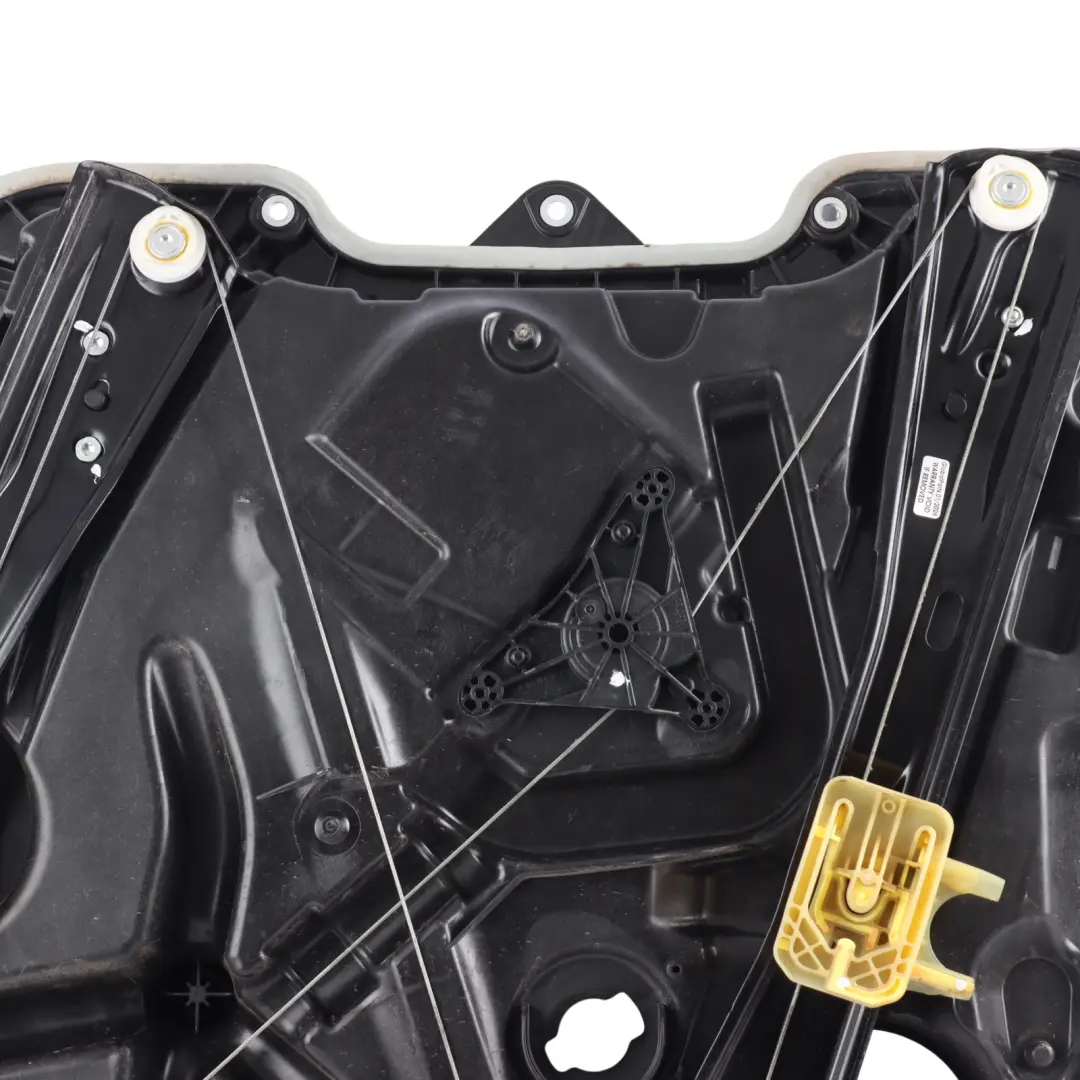 Piastra Alzacristallo Porta Anteriore Sinistro per BMW G01 con numero di parte 7498147 BMW G01 Piastra Alzacristallo Porta Anteriore Sinistro - SKU 7498147-1 - Numero di parte 7498147