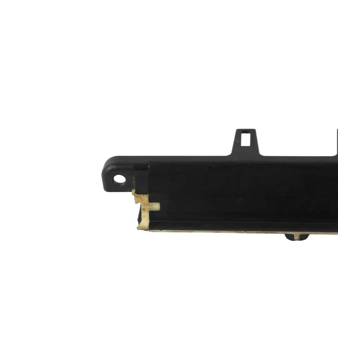 Staffa Fissaggio Passacavo Scatola Elettrica Motore per BMW F10 F11 F12 LCI con numero di parte 7555191 BMW F10 F11 F12 LCI Staffa Fissaggio Passacavo Scatola Elettrica Motore - SKU 7555191 - Numero di parte 7555191
