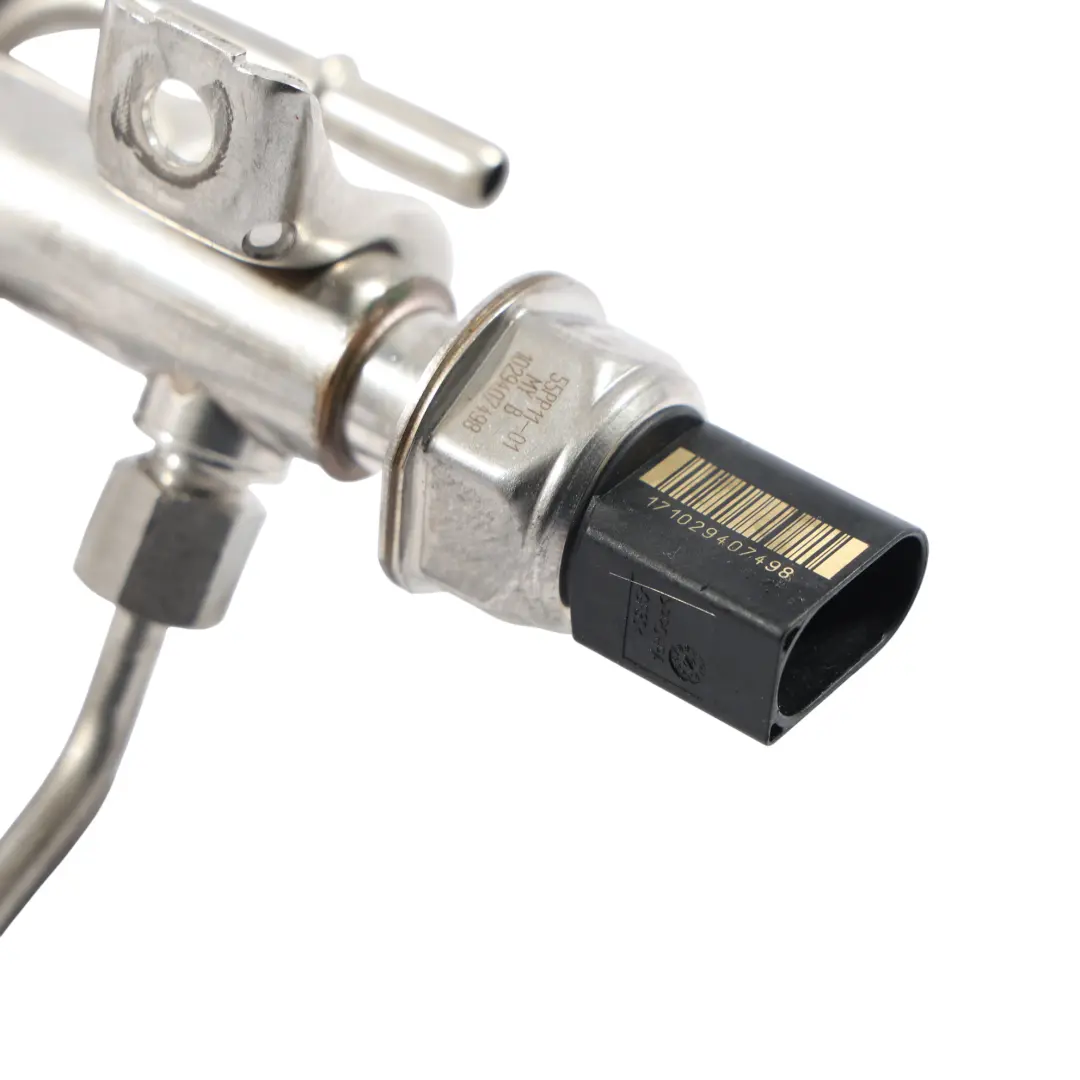 BMW E60 E81 E87 LCI E90 Hochdruck Kraftstoffverteilerleiste Benzin N43 - SKU 7562474-2 - Teilenummer 7562474