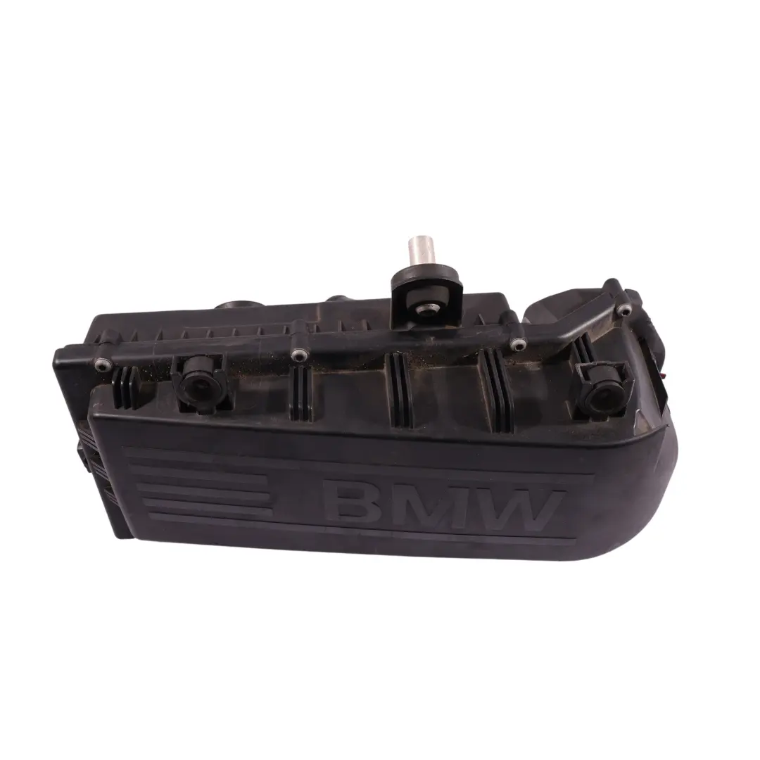 Silenziatore Aspirazione Aria Cyl.7-12 Sinistro N74 Benzina per BMW F01 F02 con numero di parte 7566383 BMW F01 F02 Silenziatore Aspirazione Aria Cyl.7-12 Sinistro N74 Benzina - SKU 7566383 - Numero di parte 7566383