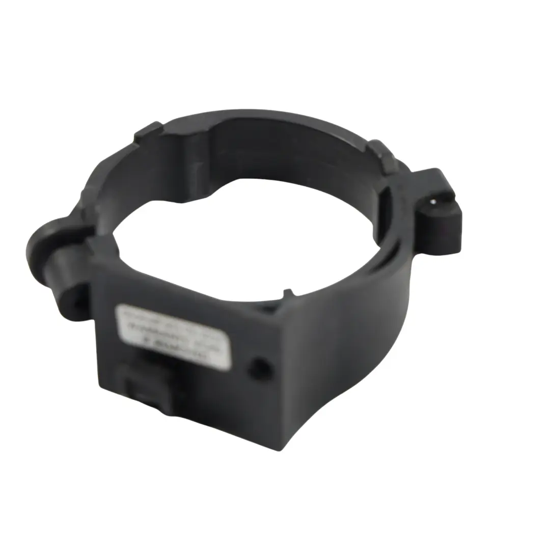 BMW F06 F10 F12 F13 Tapa Abrazadera Bomba Agua Auxiliar S63N - SKU 7576278 - Número de pieza 7576278