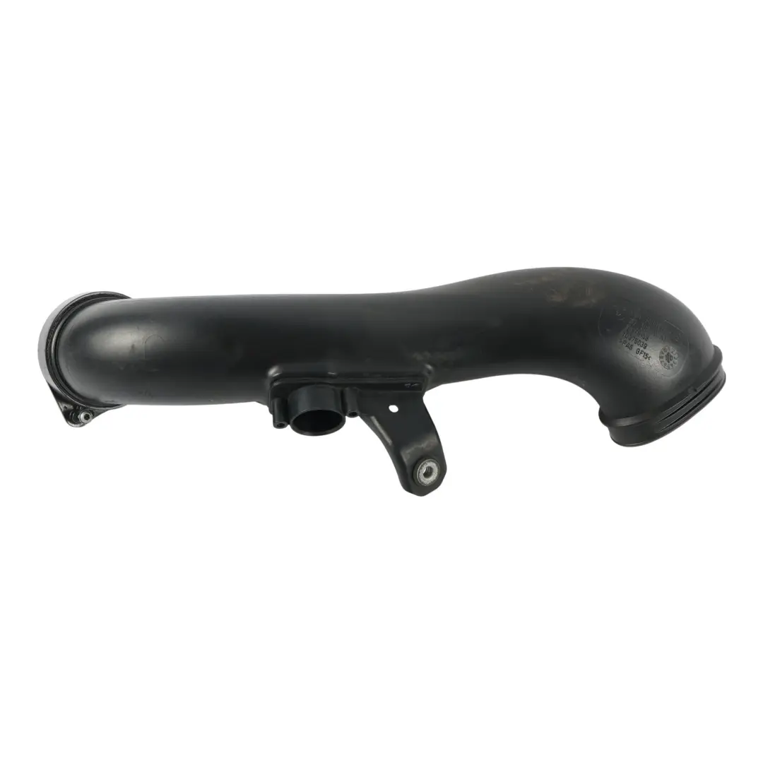 N55 Rura Dolotowa Powietrza do BMW X1 E84 E90 E91 LCI 335i o numerze 7599286 BMW X1 E84 E90 E91 LCI 335i N55 Rura Dolotowa Powietrza - SKU 7599286-1 - Numer Części 7599286