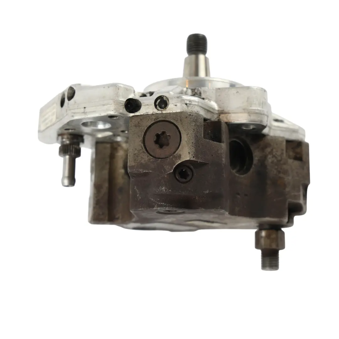 BMW E87 E90 E91 M47N2 M57N2 Bomba De Combustible De Alta Presion Diesel - SKU 7798333 - Número de pieza 8511824