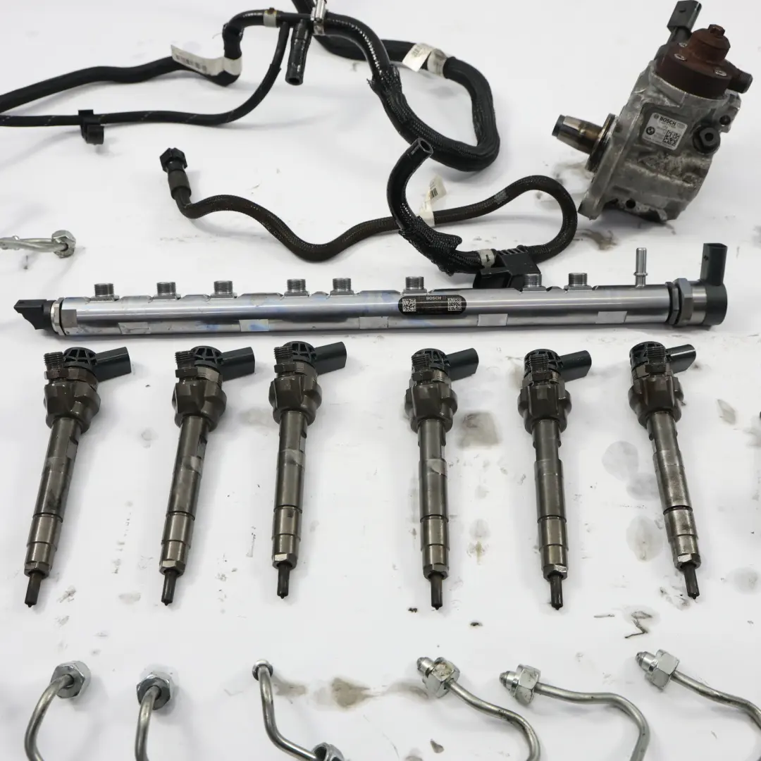 BMW X5 F15 X6 F16 30dX N57N Set Inietore Pompa Carburante Sistema Iniezione Tubi - SKU 7810702-9 - Numero di parte 7810702