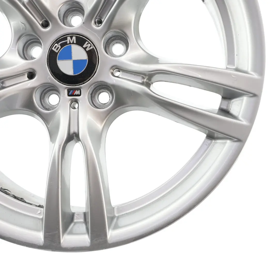 Cerchio in lega 18" M Star Spoke 400 8J ET:34 per BMW Serie 3 4 F30 F31 F32 F33 con numero di parte 7845880 BMW Serie 3 4 F30 F31 F32 F33 Cerchio in lega 18" M Star Spoke 400 8J ET:34 - SKU 7845880-1 - Numero di parte 7845880