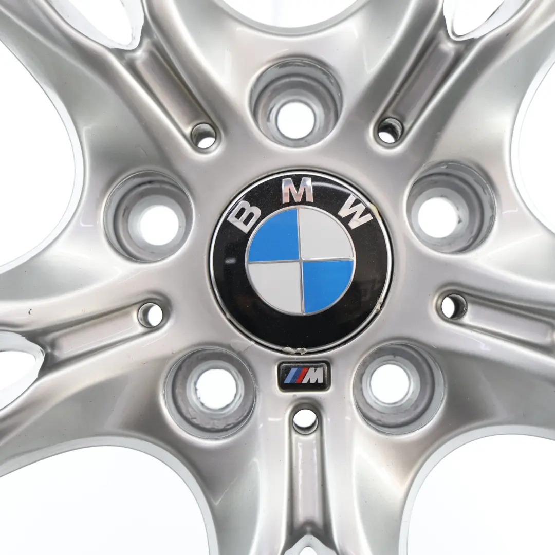 Jante Alliage 18" M Star Spoke 400 8J ET:34 pour BMW F30 F31 F32 F33 à propos du numéro de pièce 7845880 BMW F30 F31 F32 F33 Jante Alliage 18" M Star Spoke 400 8J ET:34 - SKU 7845880-2 - Numéro de pièce 7845880