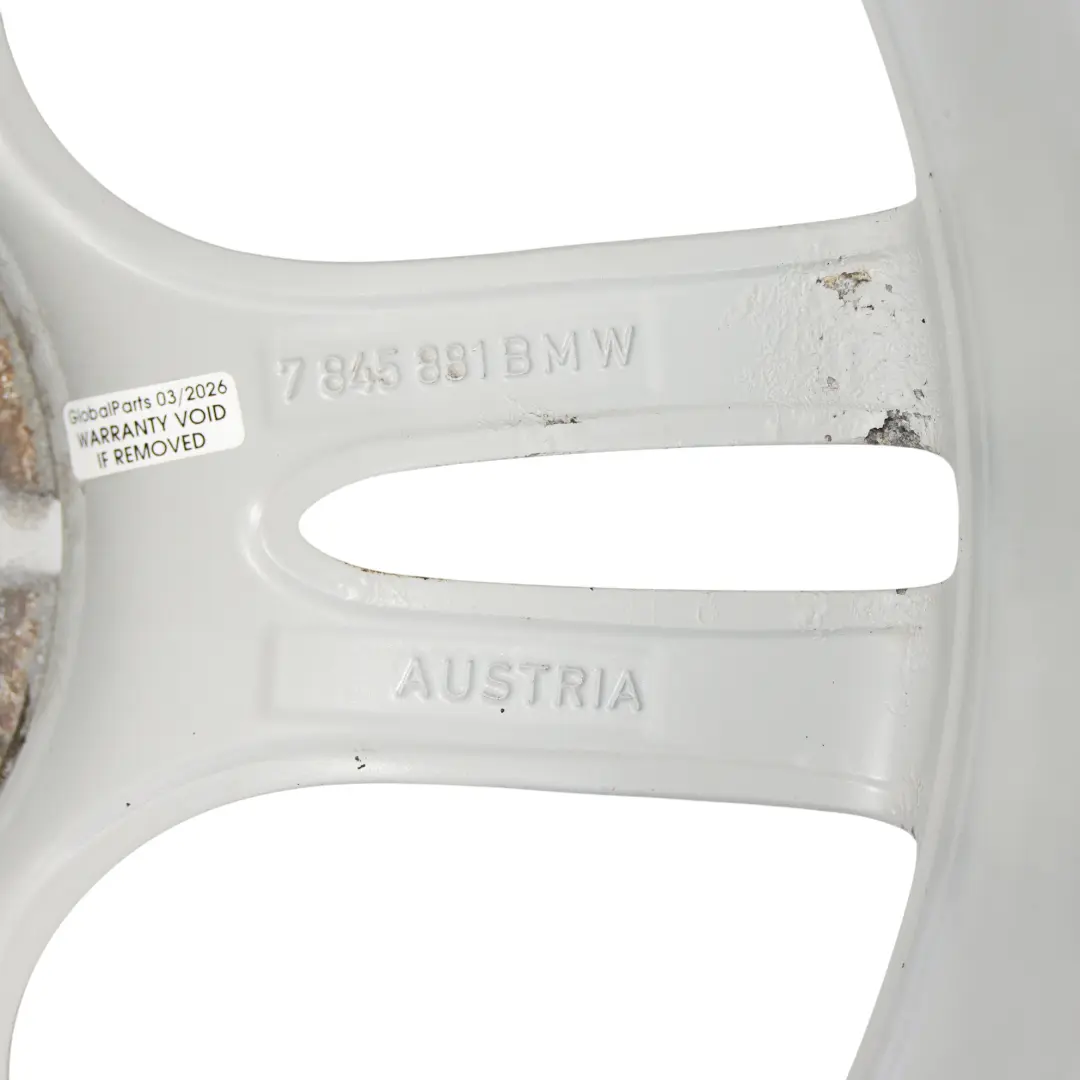 Cerchio Lega Posteriore 18" 8,5J ET:47 M Star Spoke 400 per BMW F30 F31 F32 con numero di parte 7845881 BMW F30 F31 F32 Cerchio Lega Posteriore 18" 8,5J ET:47 M Star Spoke 400 - SKU 7845881-2 - Numero di parte 7845881