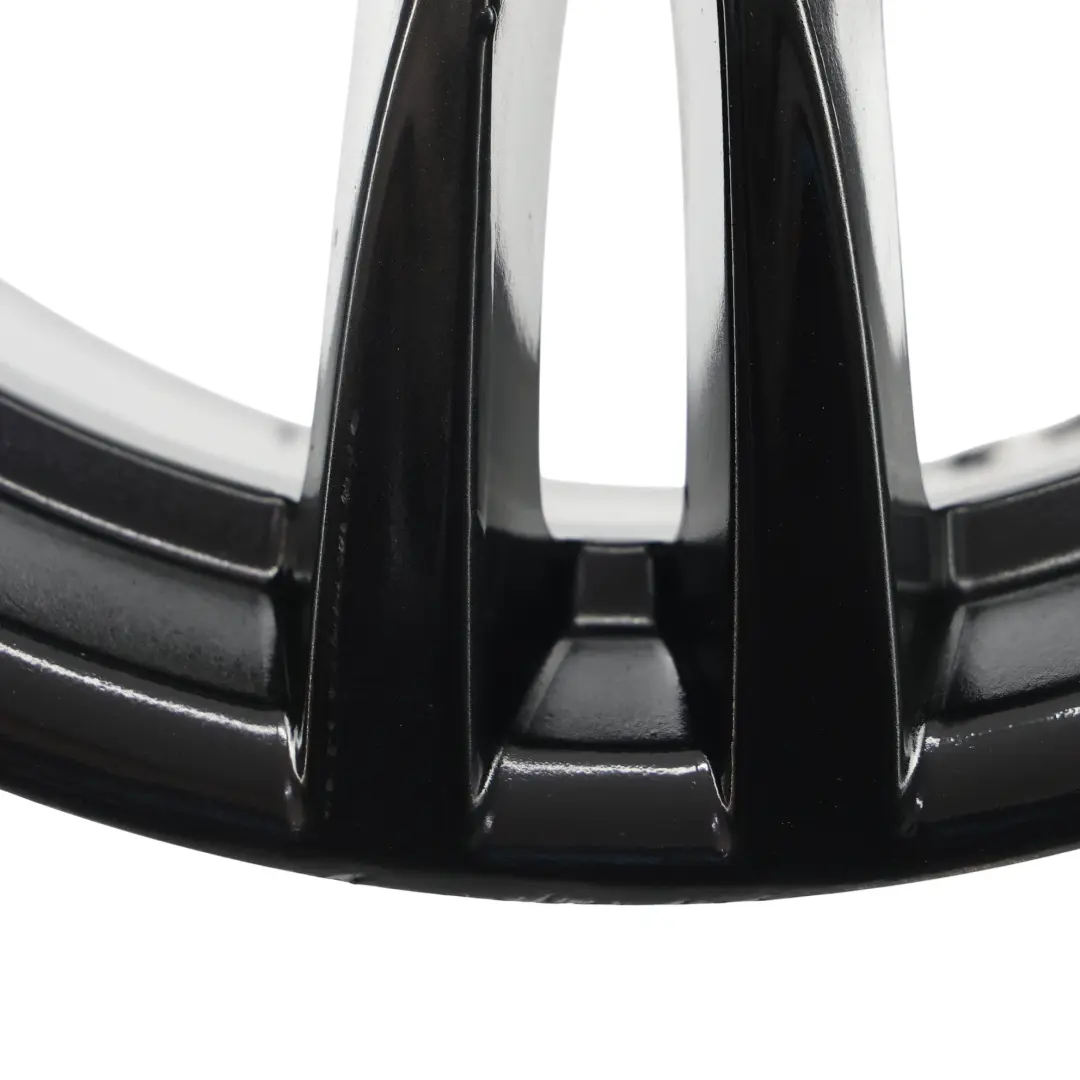 Felga Aluminiowa Czarna 18" 8,5J do BMW F30 F31 o numerze 7845881 BMW F30 F31 Felga Aluminiowa Czarna 18" 8,5J - SKU 7845881-8 - Numer Części 7845881