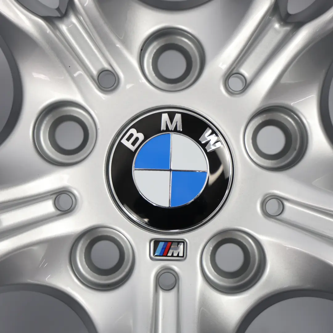 Cerchione Posteriore 18" 8,5J ET:47 M Star Spoke 400 per BMW F30 F31 F32 con numero di parte 7845881 BMW F30 F31 F32 Cerchione Posteriore 18" 8,5J ET:47 M Star Spoke 400 - SKU 7845881 - Numero di parte 7845881