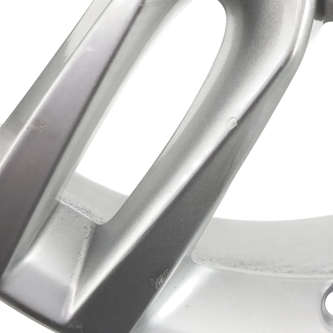 Cerchio in lega argento 18" 7,5J ET:45 M Doppie razze 461 per BMW F20 F21 con numero di parte 7846784 BMW F20 F21 Cerchio in lega argento 18" 7,5J ET:45 M Doppie razze 461 - SKU 7846784-1 - Numero di parte 7846784