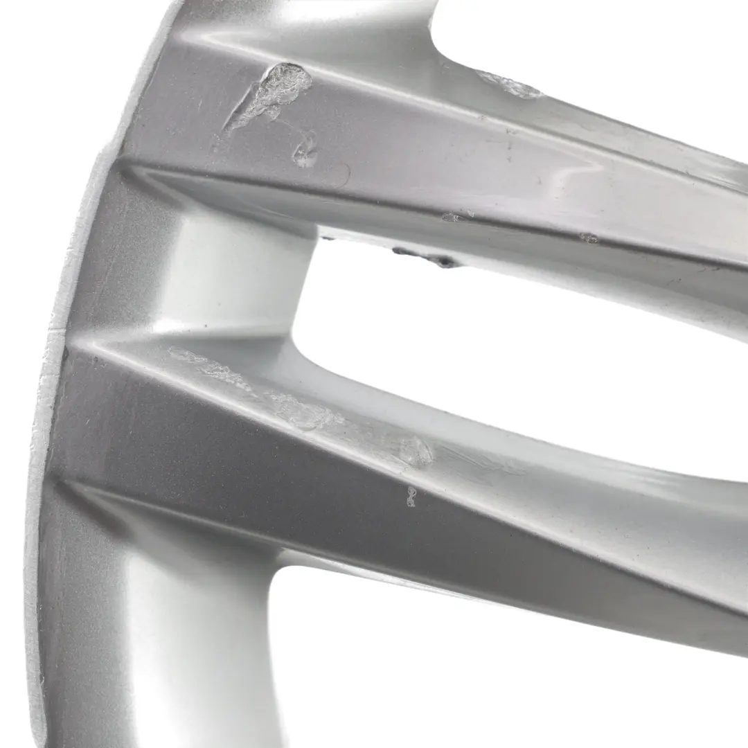 Jantes en alliage argenté 18" 7,5J ET:45 M Double Spoke 461 pour BMW F20 F21 à propos du numéro de pièce 7846784 BMW F20 F21 Jantes en alliage argenté 18" 7,5J ET:45 M Double Spoke 461 - SKU 7846784-2 - Numéro de pièce 7846784