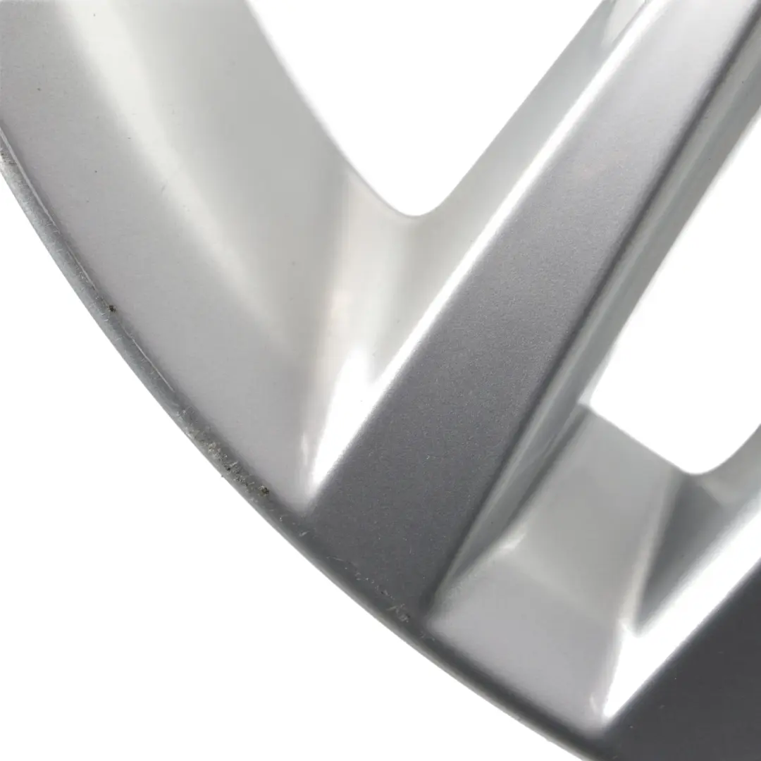 Felga Aluminiowa 18" ET:52 8J do BMW F20 F21 o numerze 7846785 BMW F20 F21 Felga Aluminiowa 18" ET:52 8J - SKU 7846785-2 - Numer Części 7846785