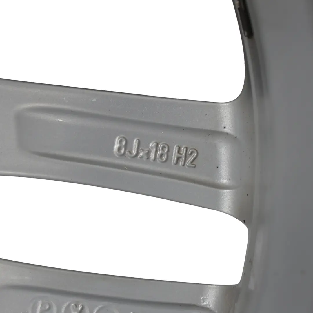 Felga Aluminiowa 18" ET:52 8J do BMW F20 F21 o numerze 7846785 BMW F20 F21 Felga Aluminiowa 18" ET:52 8J - SKU 7846785-3 - Numer Części 7846785
