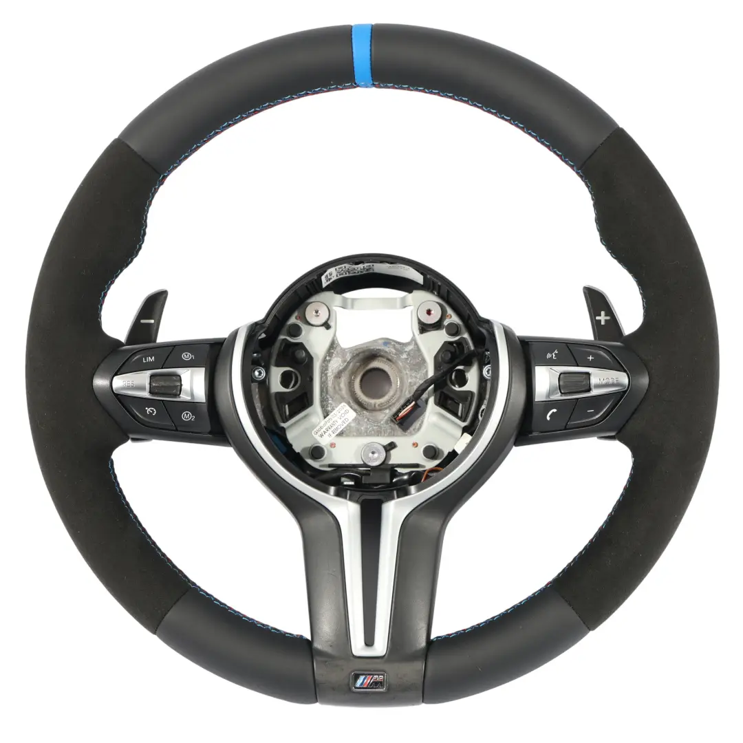 NOUVEAU Volant M Sport en Cuir Noir / Alcantara pour BMW F80 M3 F82 M4 F87 M2 à propos du numéro de pièce 7847606 BMW F80 M3 F82 M4 F87 M2 NOUVEAU Volant M Sport en Cuir Noir / Alcantara - SKU 7847606-3 - Numéro de pièce 7847606
